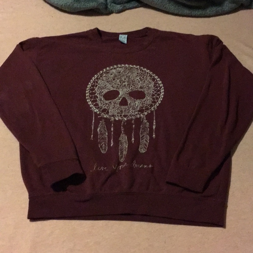 Pullover sweater